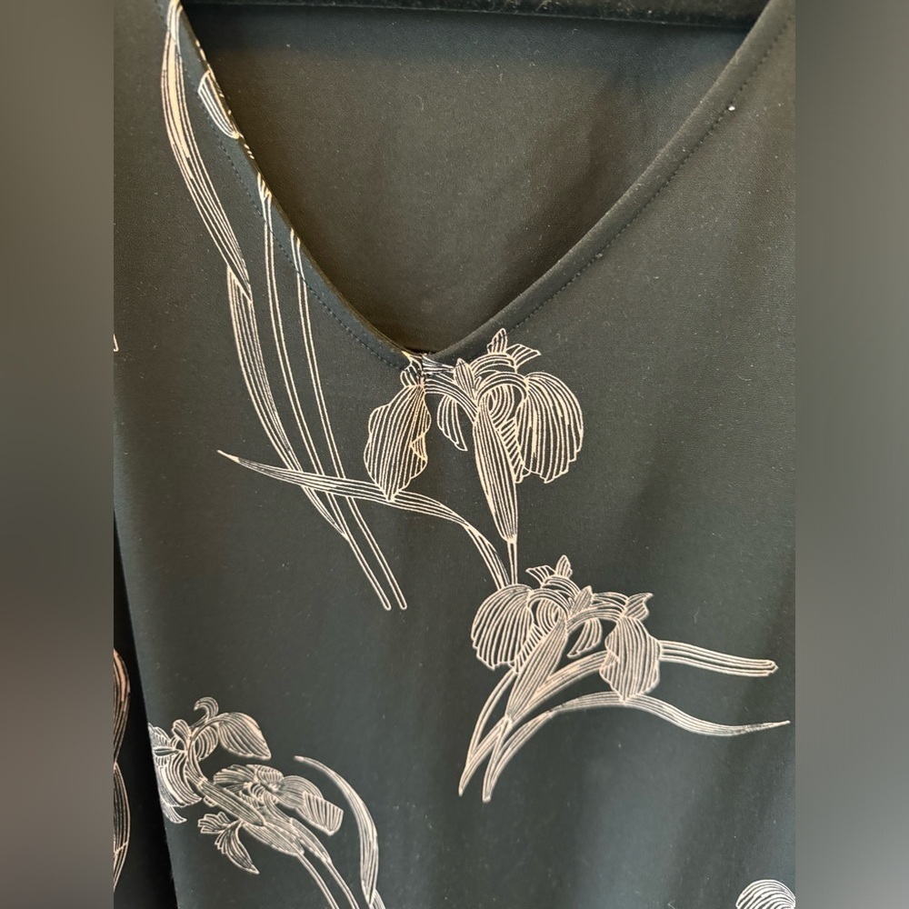 Alfani Elements Black rose gold sheer sleeve insert Floral Blouse 🌸 size L - Picture 2 of 6